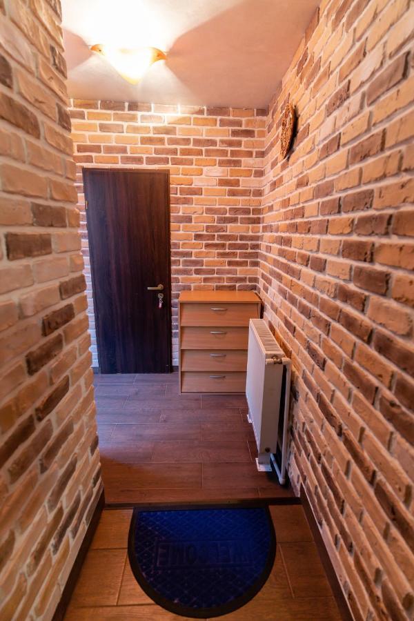 Mario'S Cozy Apartment Rîşnov Ngoại thất bức ảnh